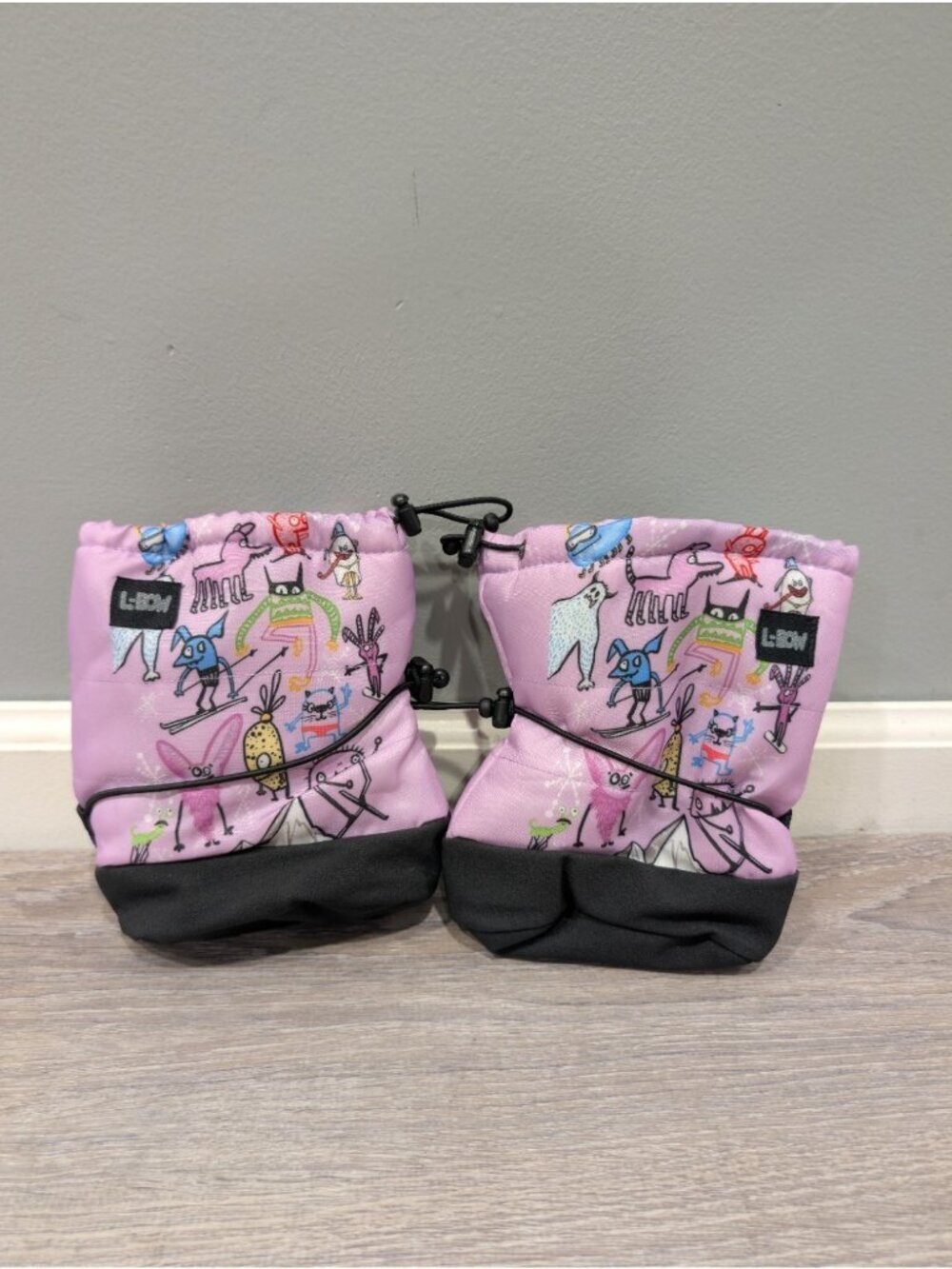 L-Bow Carly Jo Monster Pink Waterproof Booties Fleece Lined Non-Slip Sz 12-24M